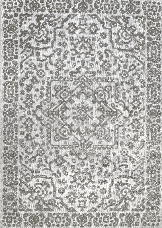 Castle Medallion Indoor/Outdoor Rug | Grey