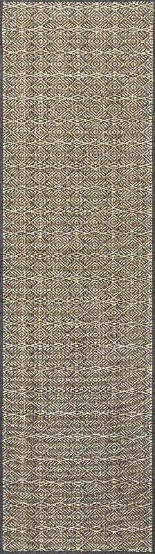 Eccentric Diamonds Indoor/Outdoor Rug | Charcoal