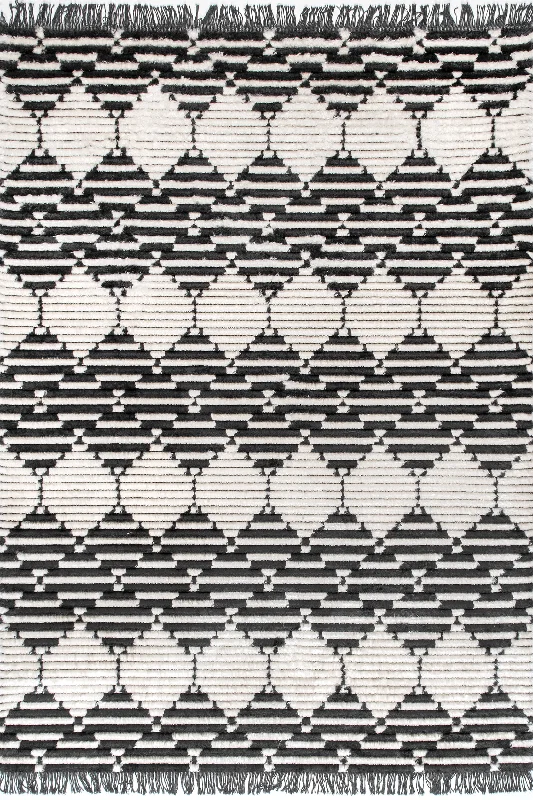 Striped Harlequin Tasseled Rug | Beige