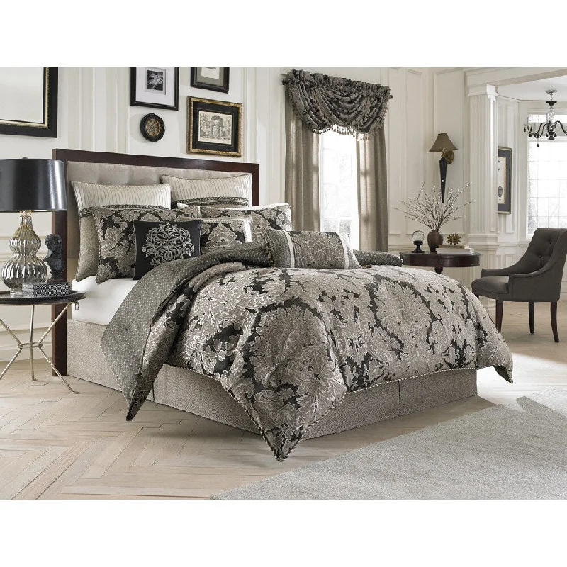 Croscill Augusta 4-Piece Comforter Set