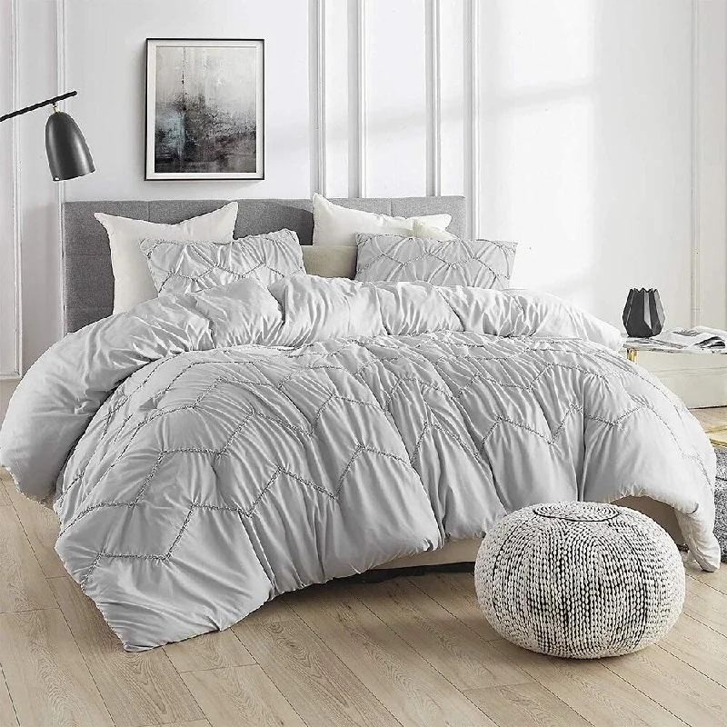 Textured Waves Comforter - Supersoft Glacier Gray