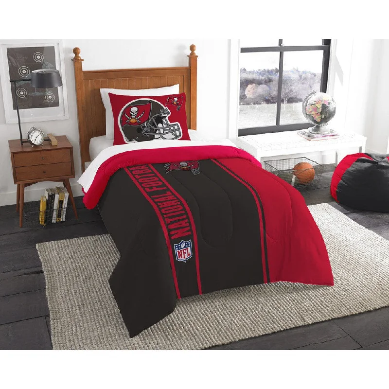 The Northwest Company Official NFL Tampa Bay Buccaneers Twin Applique 2-piece Comforter Set