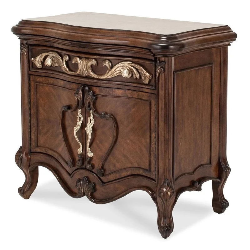 Platine de Royale Light Espresso Nightstand